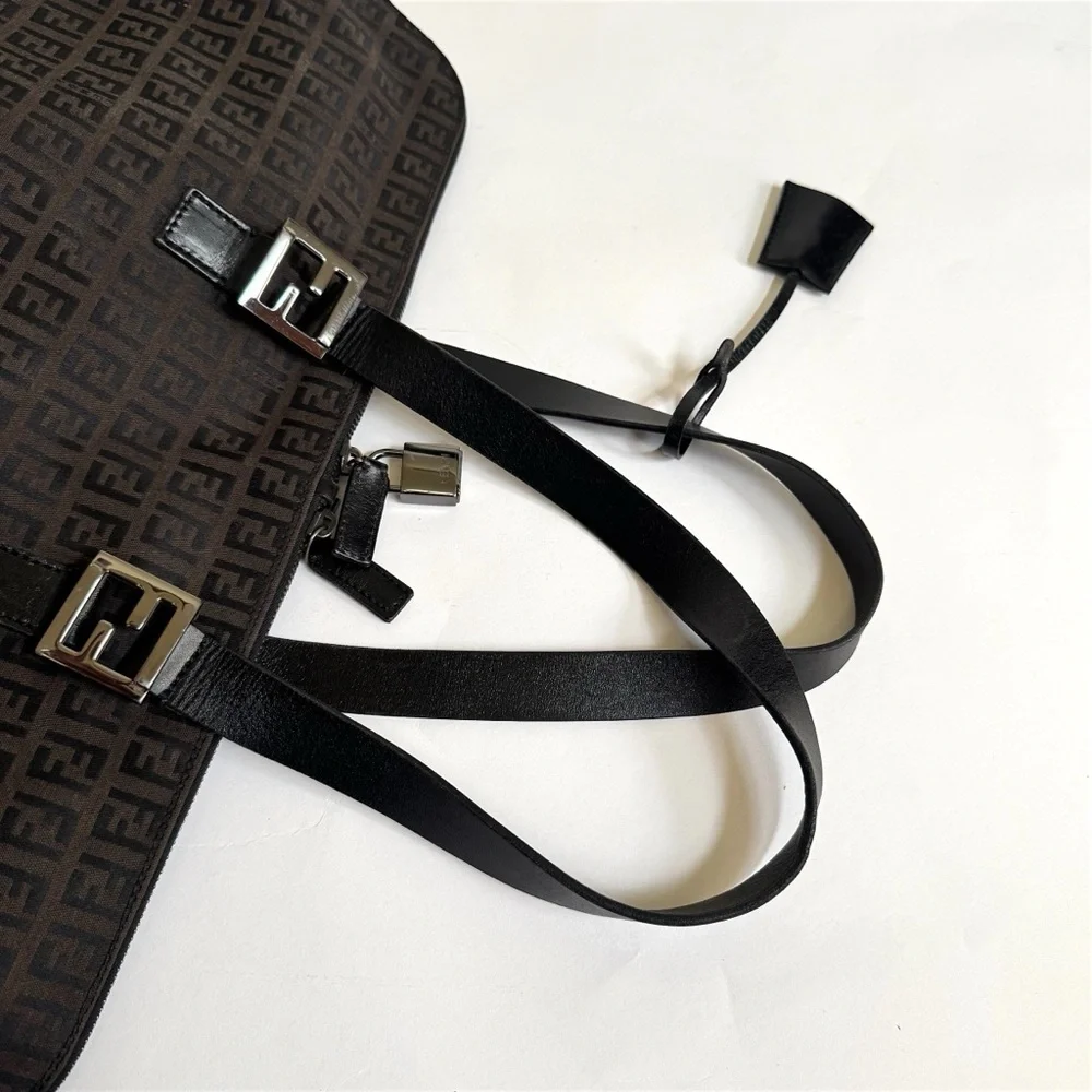 Authentic Fendi Zucchino Canvas Tote Travel Bag - Picture 2 of 7